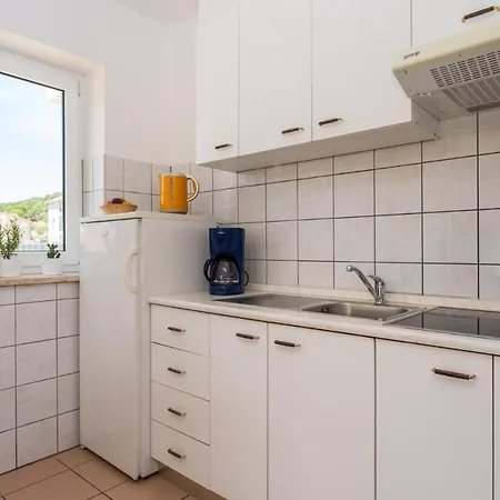 Tomasic Diana Apartment Baska (Krk)
