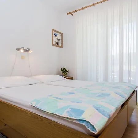 Tomasic Diana Apartment Baska (Krk)